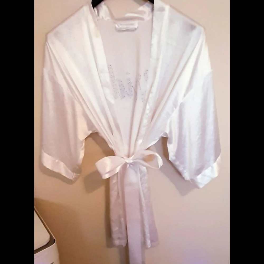 Victoria's Secret Bridal Robe - Picture 6 of 6